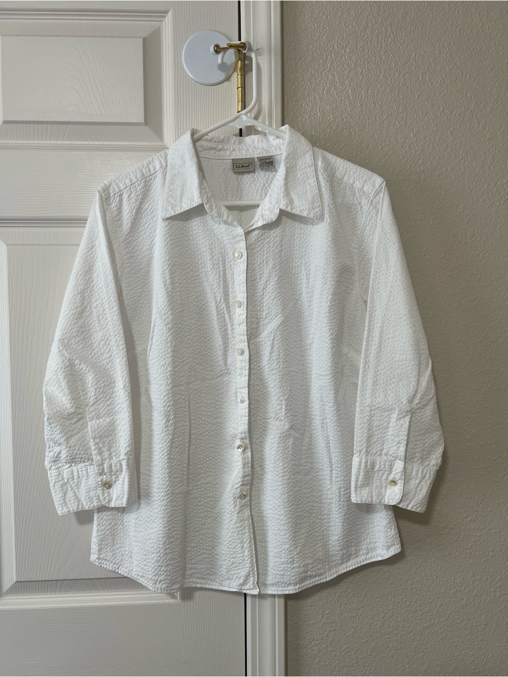 L.L.Bean White Seersucker 3/4 Sleeve Button Front Shirt Women’s Large 254733